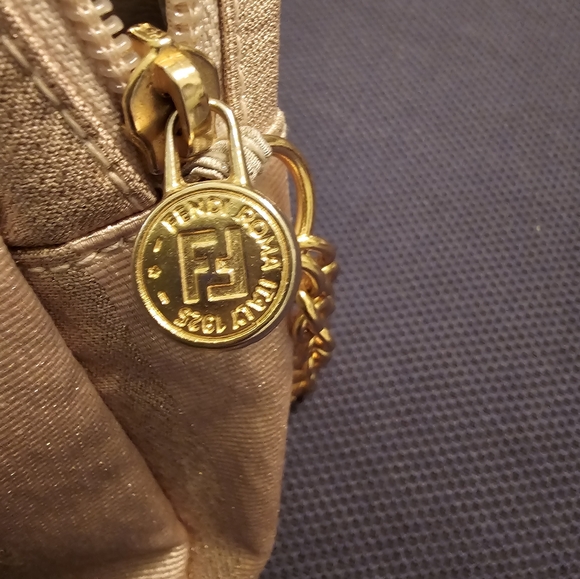 Fendi vintage pequin canvas chain shoulder bag - Picture 7 of 13